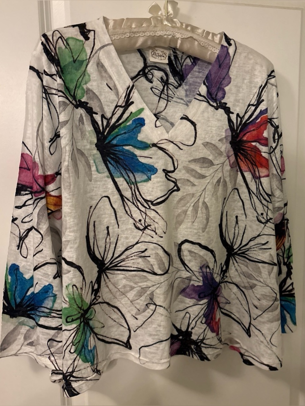 Et’Lois Abstract Print Top-V-Neck-Long Sleeve-Lightweight Made in USA-Size L-EUC